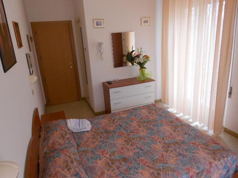 Hotel Vevey ริมินี ห้อง รูปภาพ